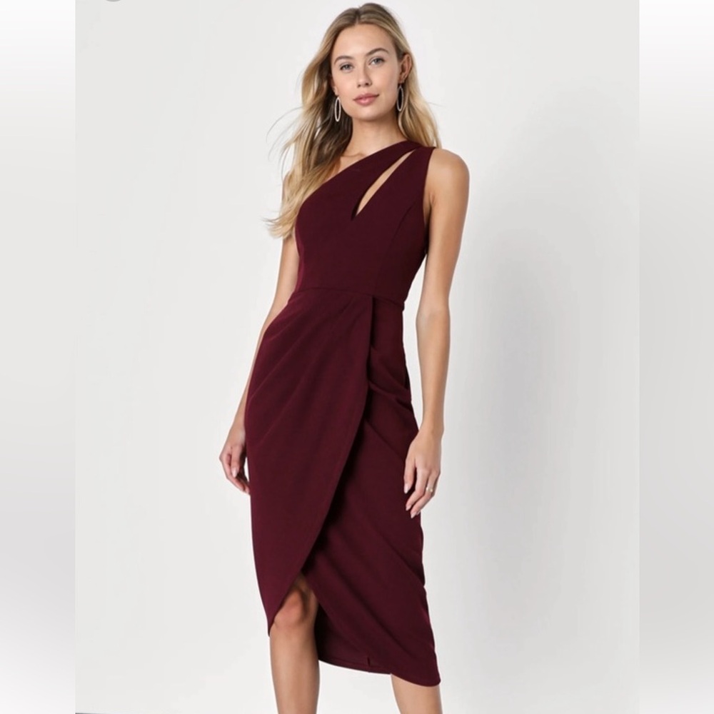 Lulu's Sleeveless V-Neck Tulip Midi Dress in Burgundy